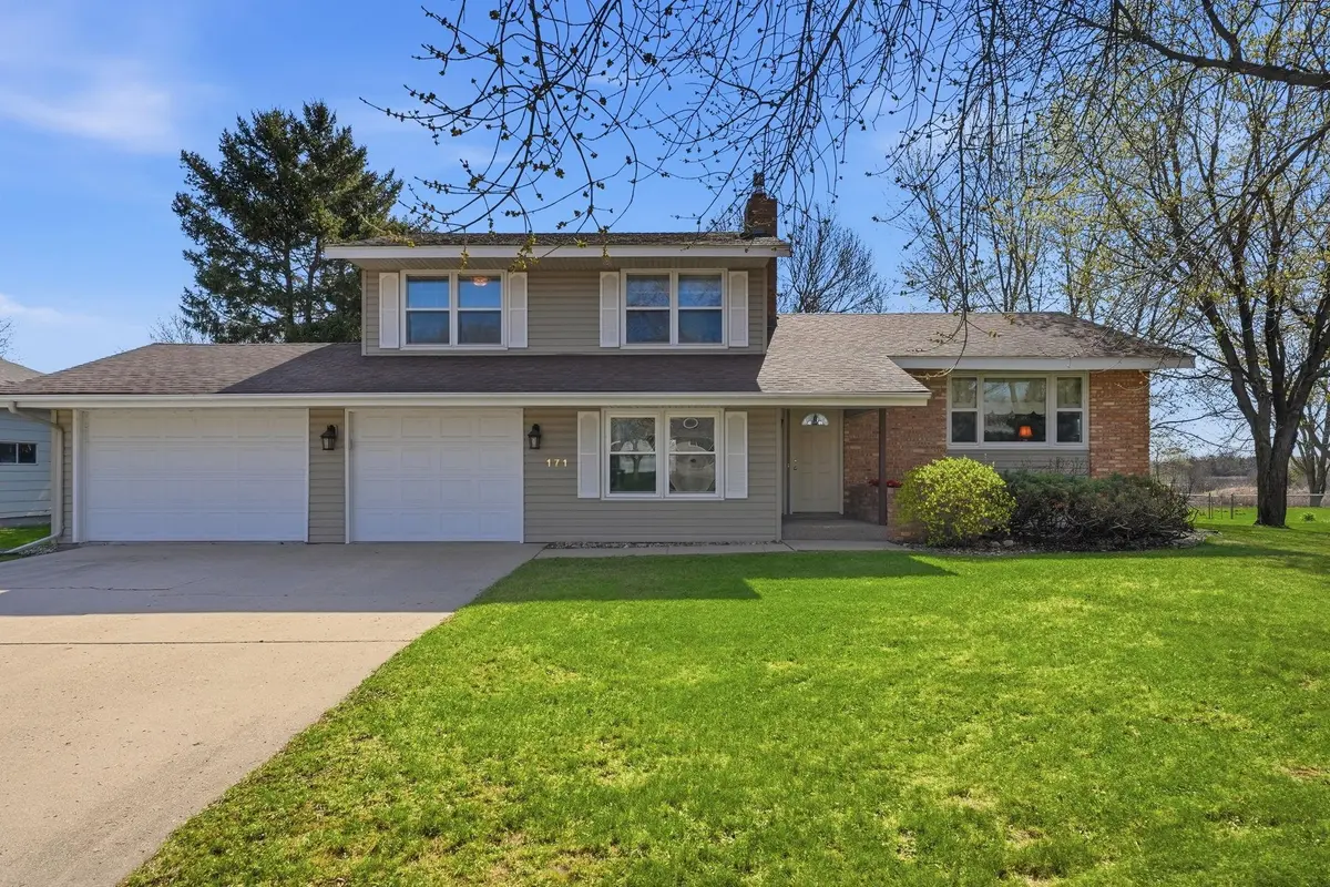 171 Lakeview DR, Spicer, MN 56288