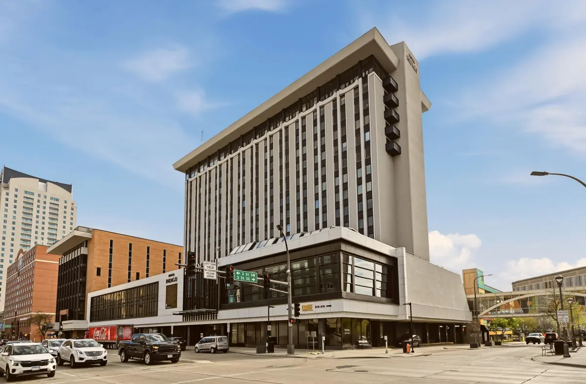 220 Broadway AVE S #1104, Rochester, MN 55904