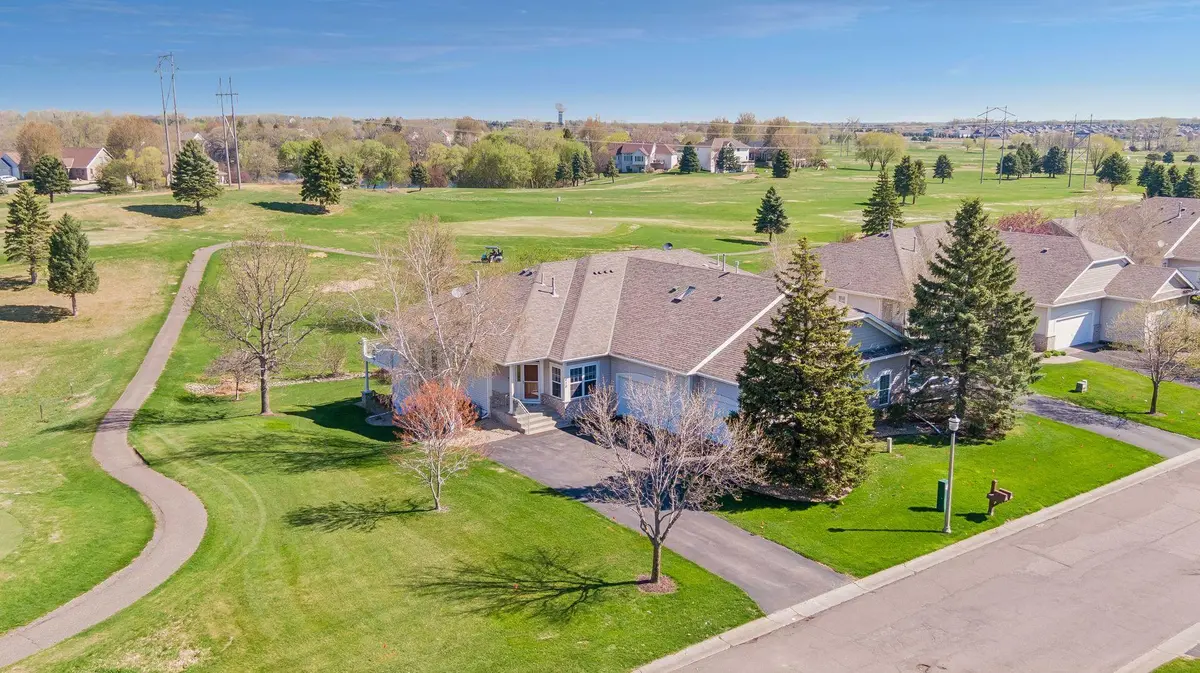 470 Holly LN N, Oakdale, MN 55128