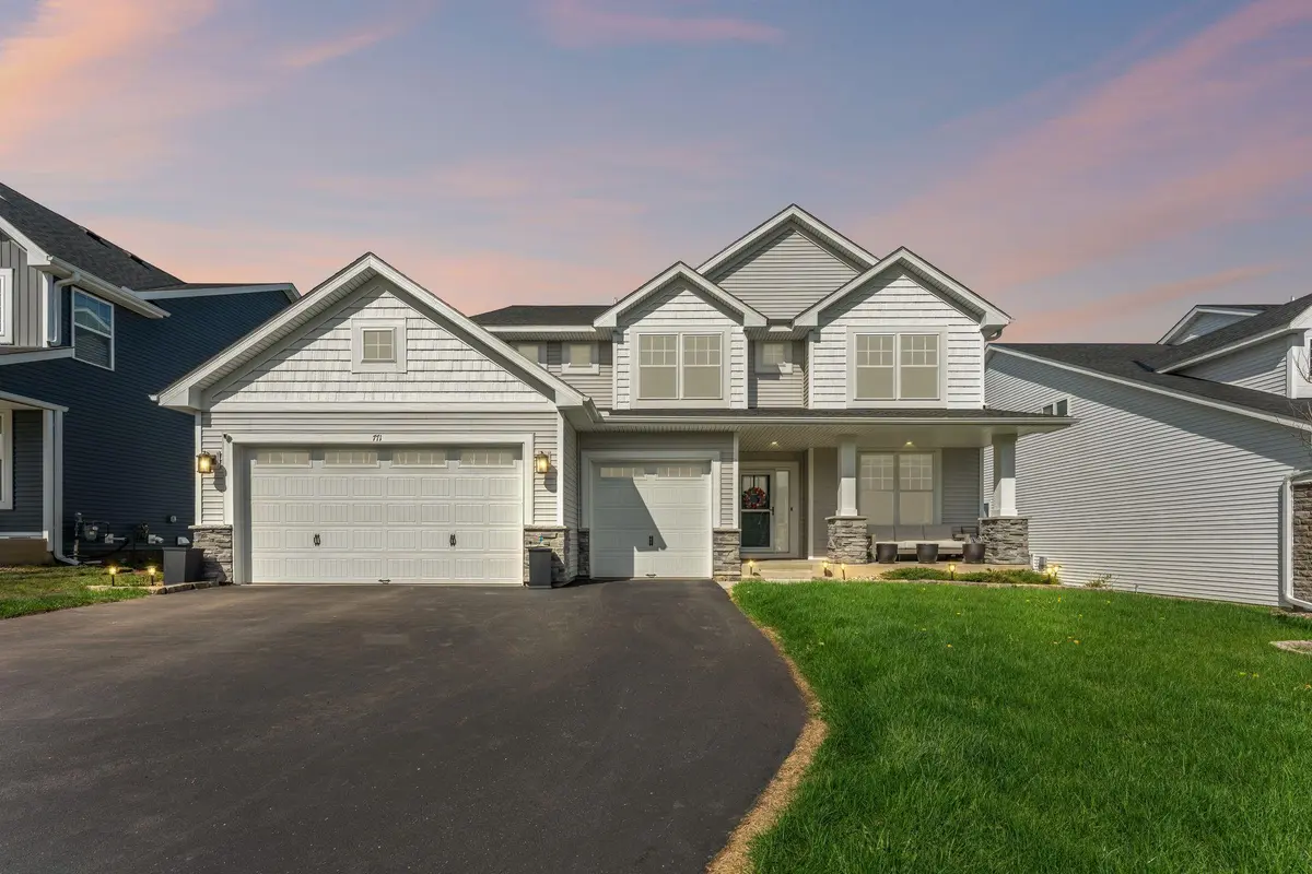 771 Spancil Hill Ridge DR, Woodbury, MN 55129