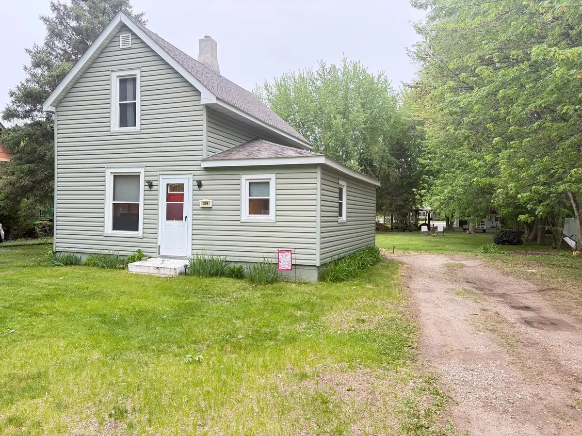 309 E 3rd ST, Monticello, MN 55362