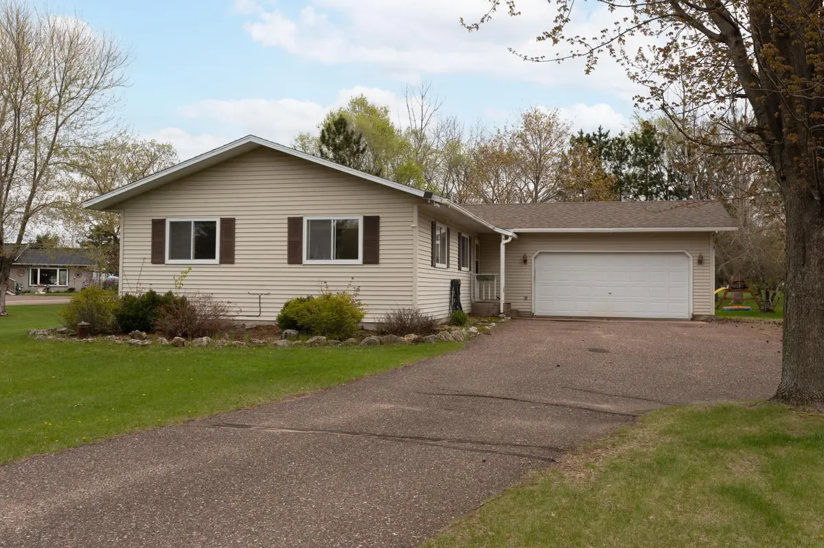 E5721 689th AVE, Menomonie, WI 54751