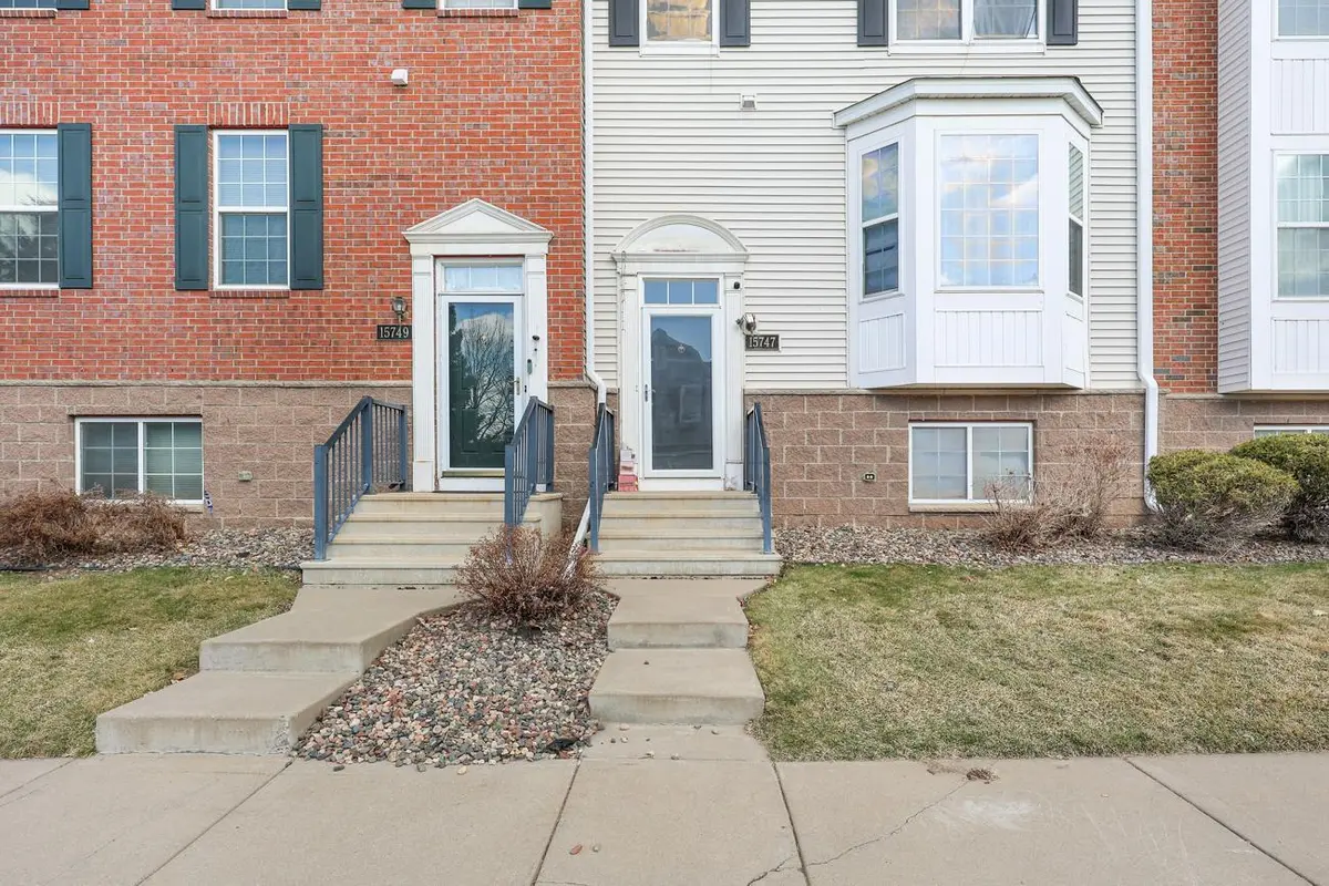 15747 Fremont WAY, Apple Valley, MN 55124
