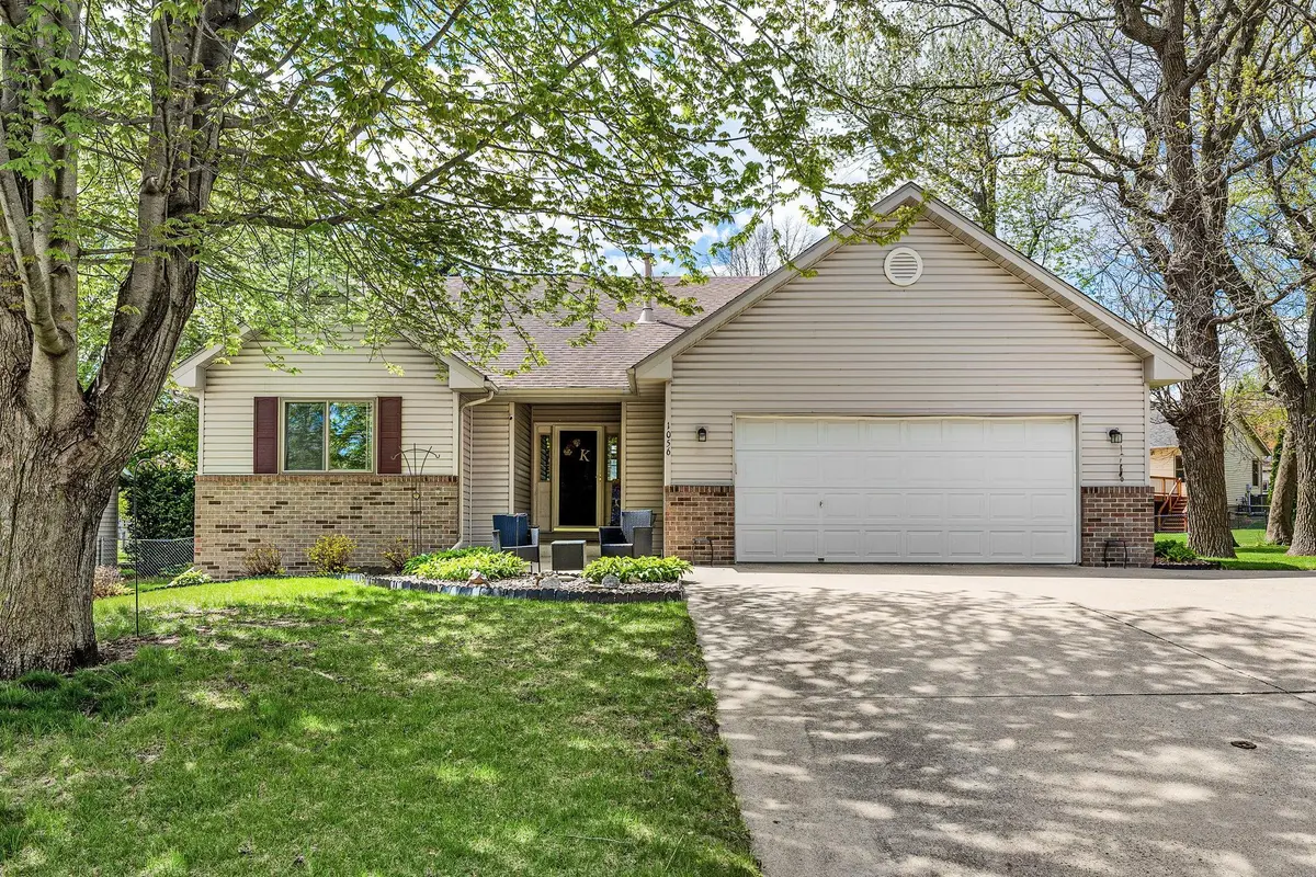 1056 11th AVE NE, Owatonna, MN 55060