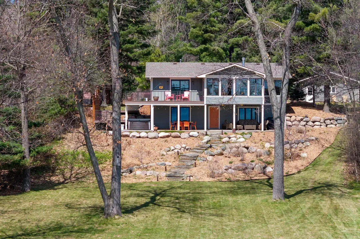 6229 Bittersweet LN, Nisswa, MN 56468