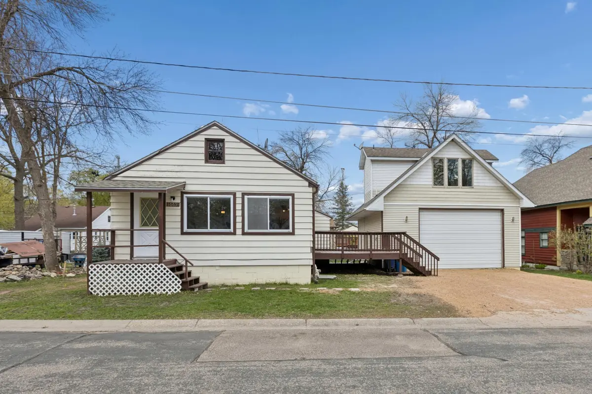 1669 Bluebird LN, Mound, MN 55364