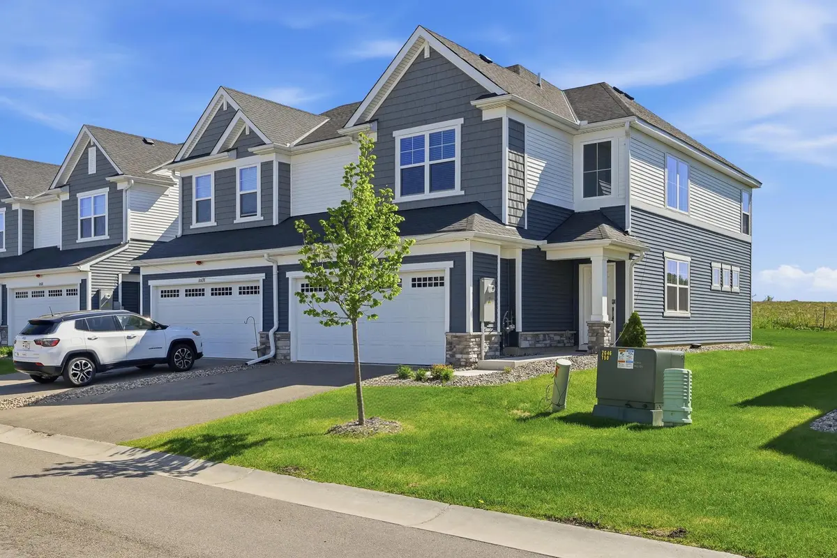 10680 Wiles WAY, Woodbury, MN 55129