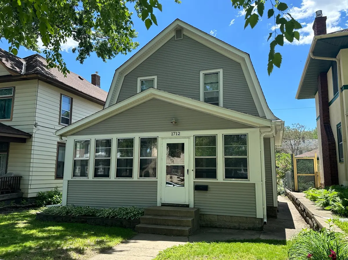 1712 Blair AVE, Saint Paul, MN 55104