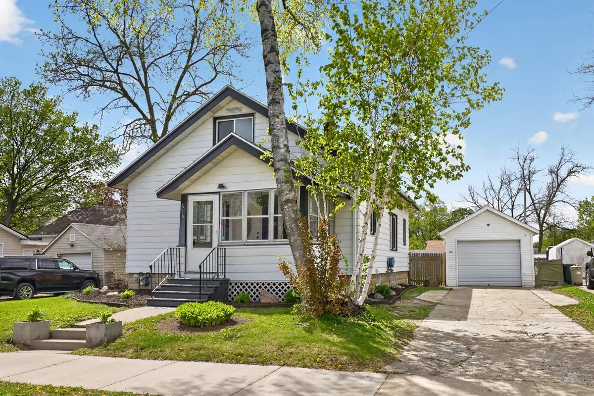 616 6th ST SE, Rochester, MN 55904