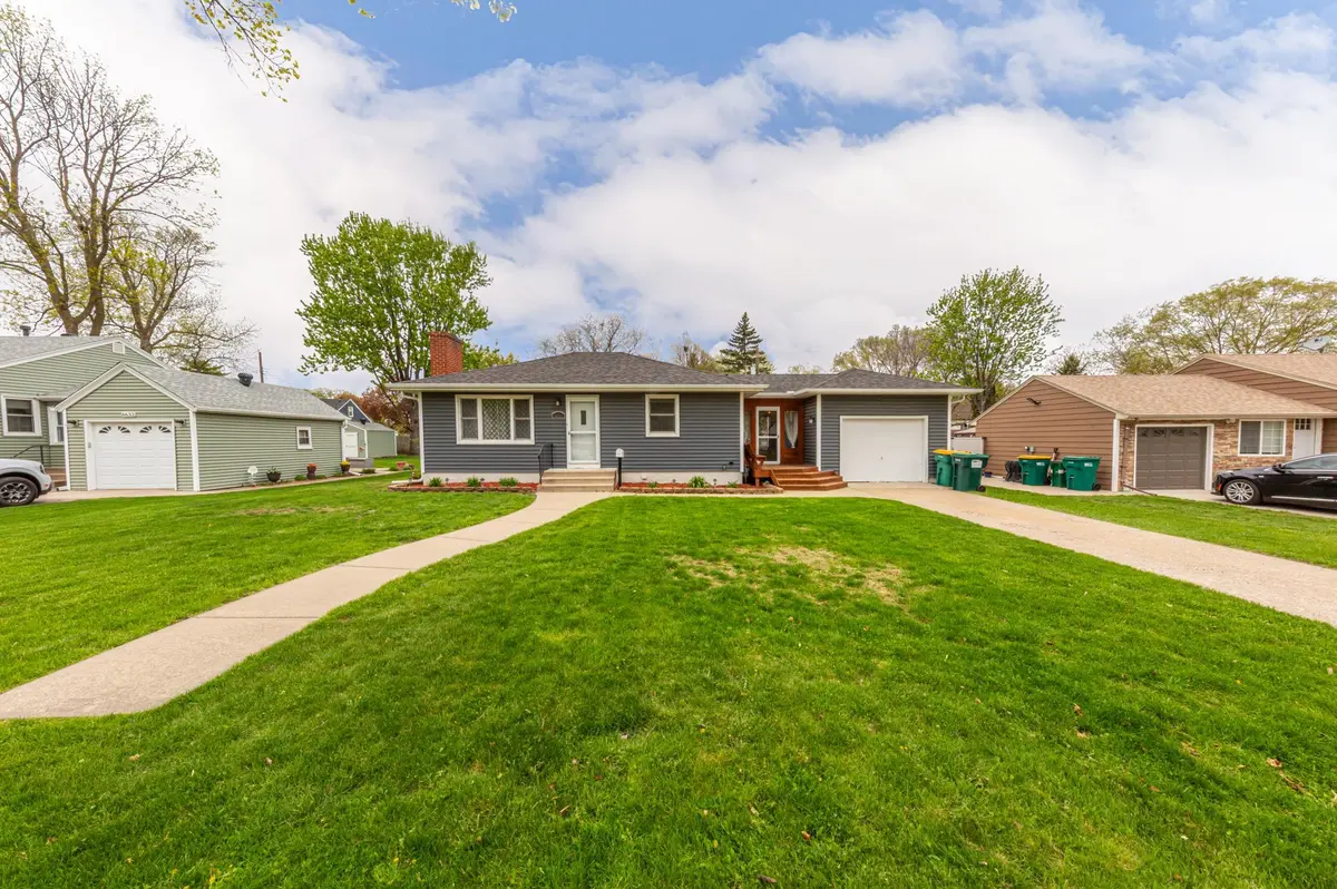 6624 Columbus AVE S, Richfield, MN 55423