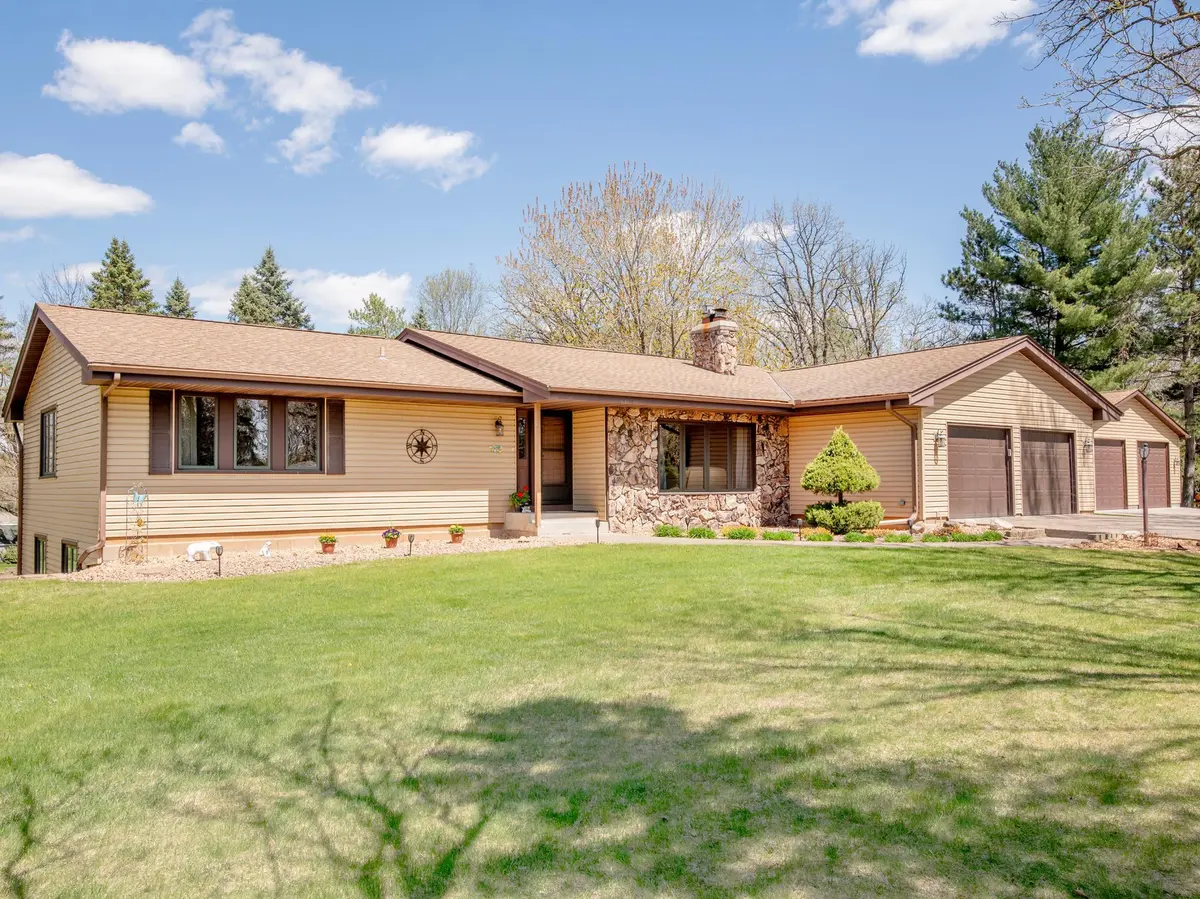 7191 163rd AVE NW, Anoka, MN 55303