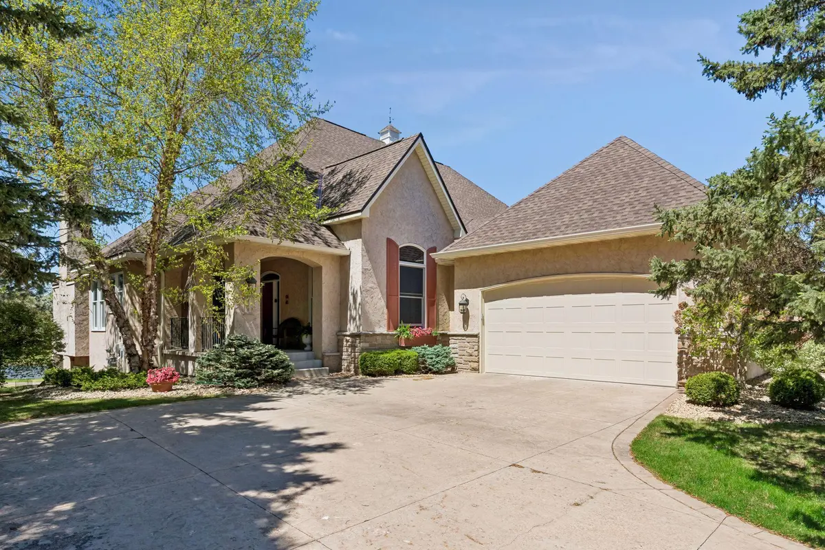 118 Stonebridge RD, Lilydale, MN 55118