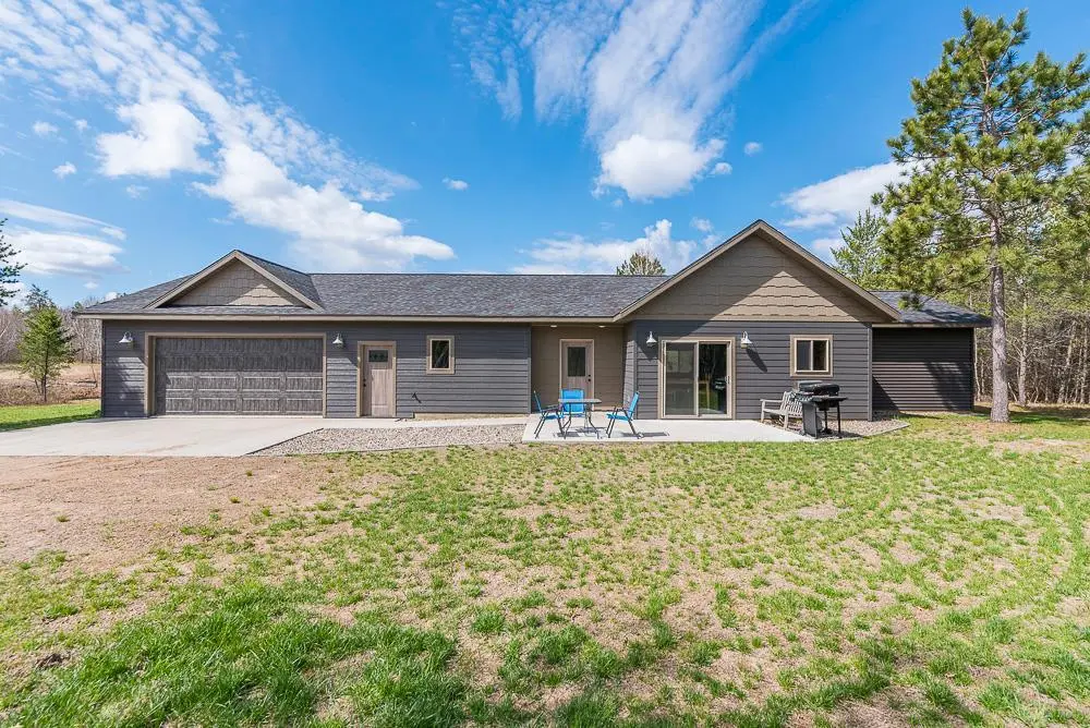 19450 W Tranquility DR, Brainerd, MN 56401
