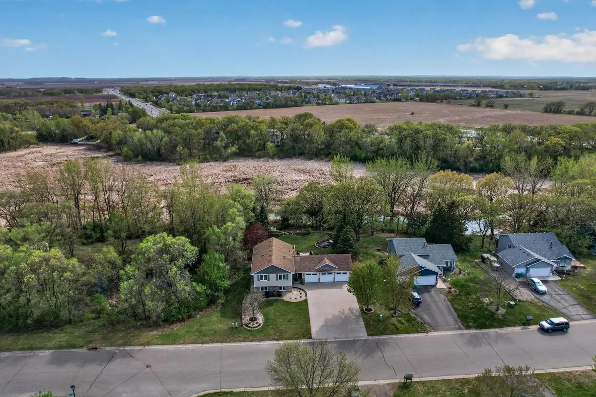 4620 Pondview DR, Big Lake, MN 55309