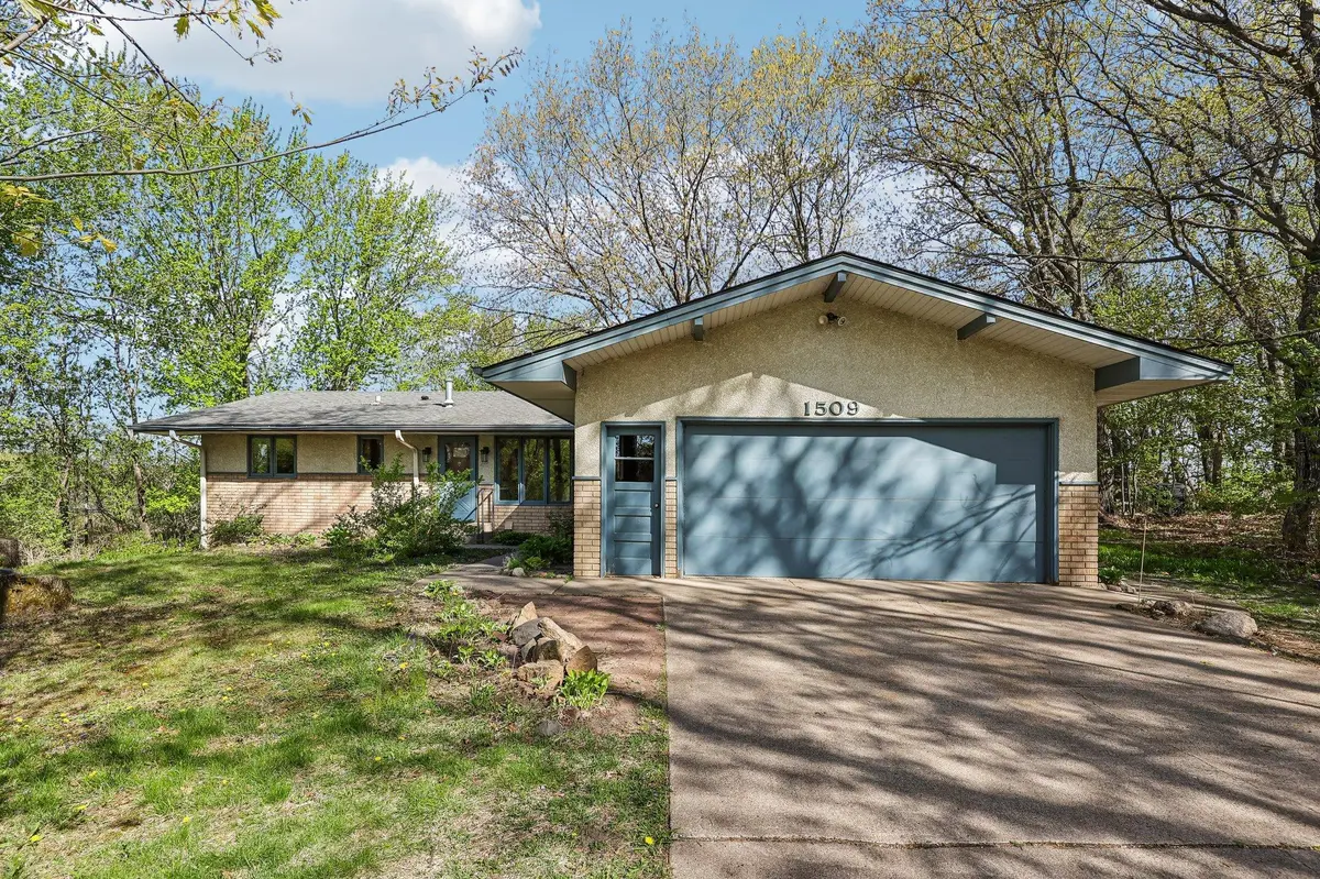 1509 166th AVE NE, Ham Lake, MN 55304