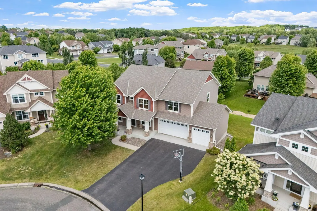 6256 Olive LN N, Maple Grove, MN 55311