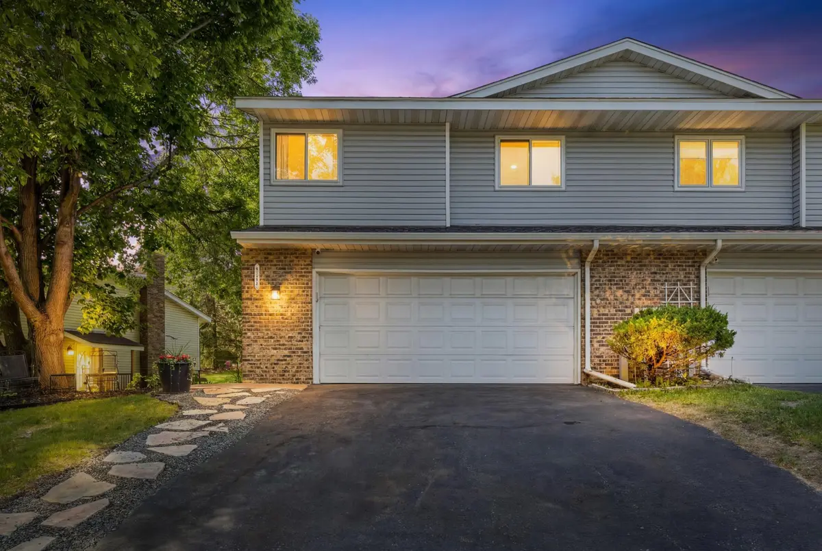 6102 Creek View TRL, Minnetonka, MN 55345