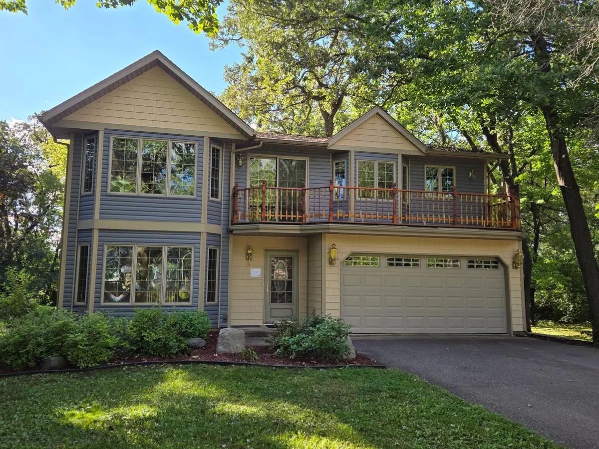 38404 Gerald AVE, North Branch, MN 55056