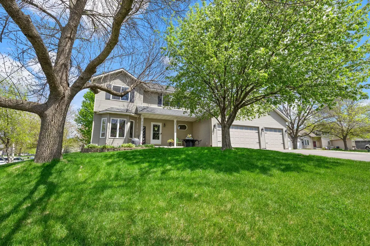 2147 Ponds CT, Shakopee, MN 55379