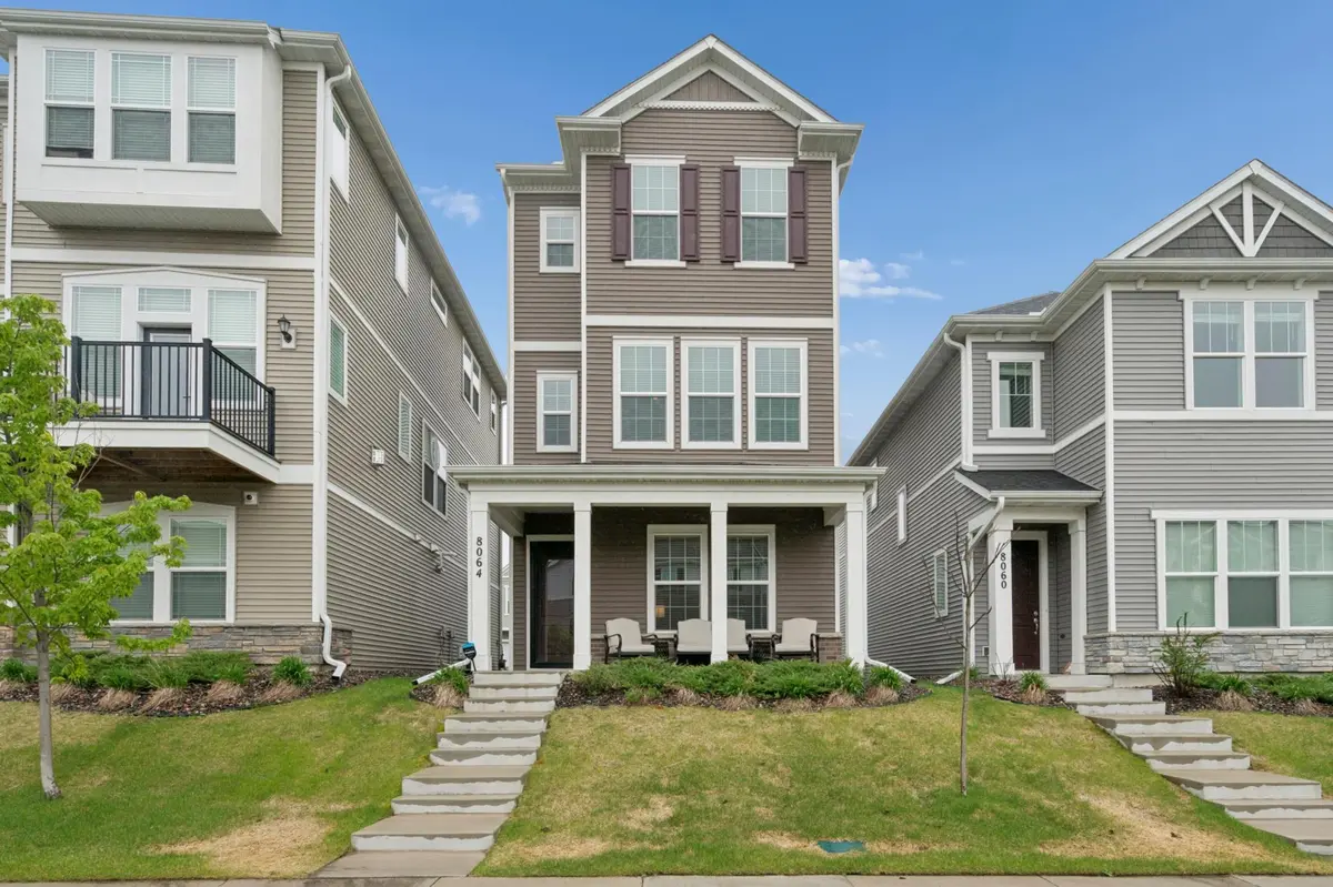 8064 Central Park WAY N, Maple Grove, MN 55369