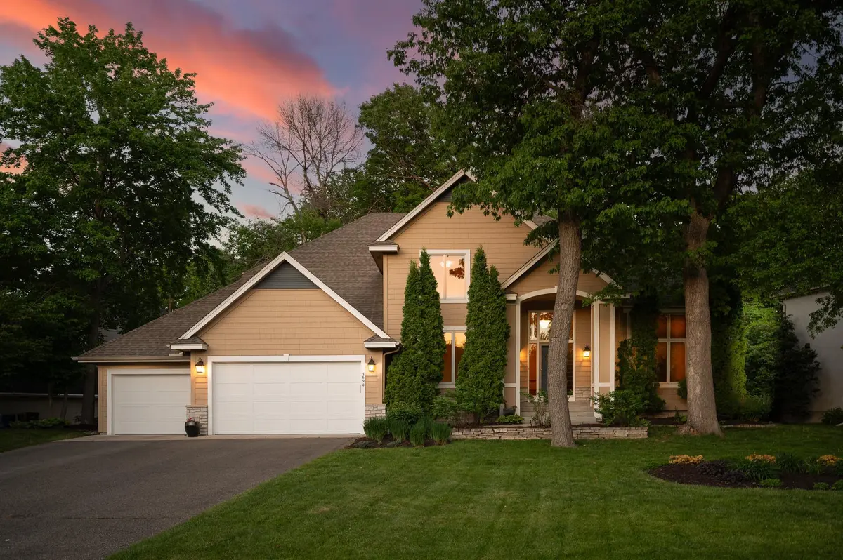 3690 Yuma LN N, Plymouth, MN 55446