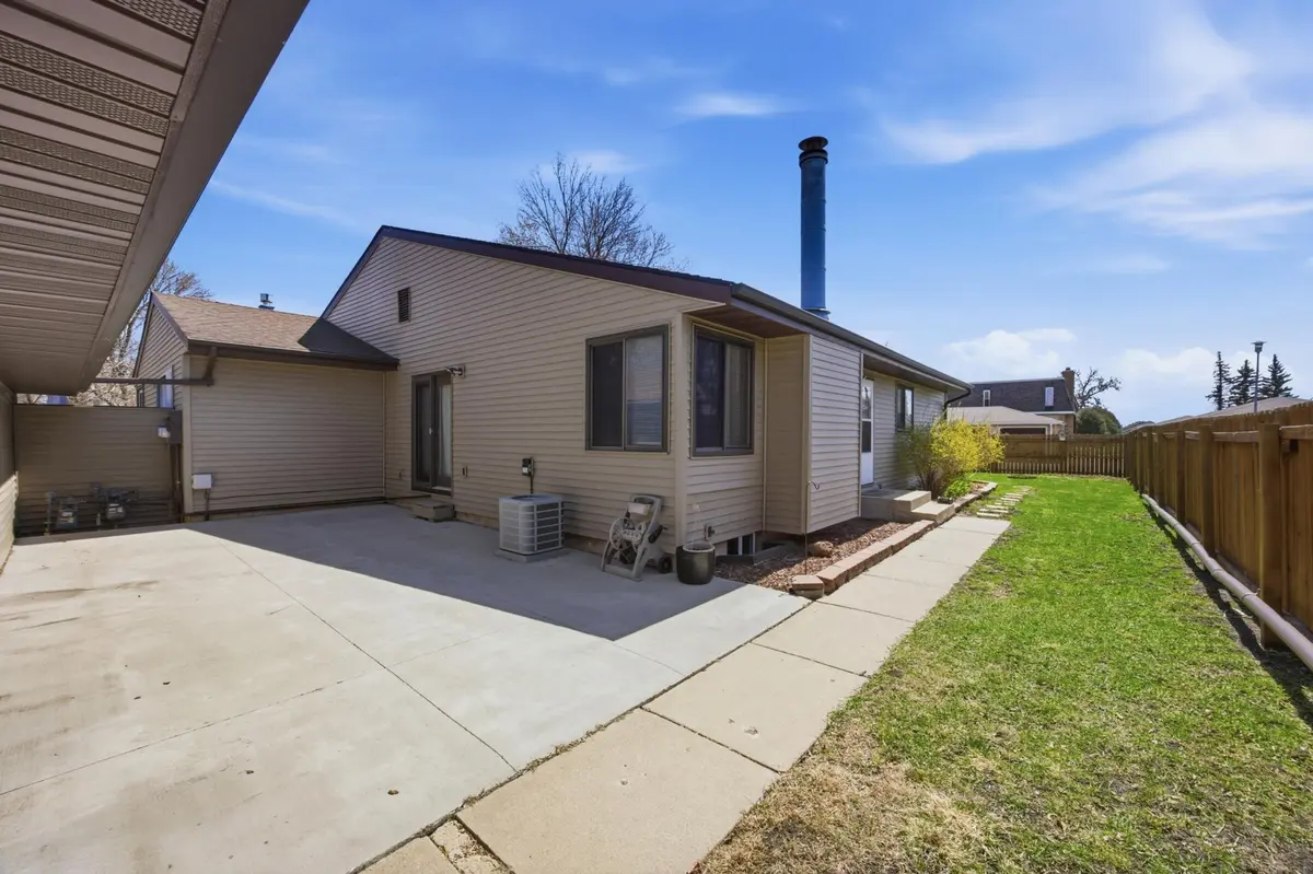 205 12th AVE E, West Fargo, ND 58078