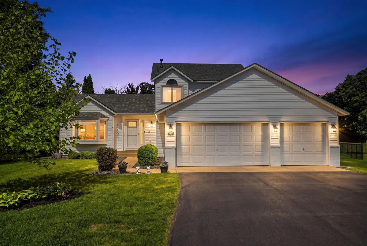 14281 Crofton CT, Rosemount, MN 55068