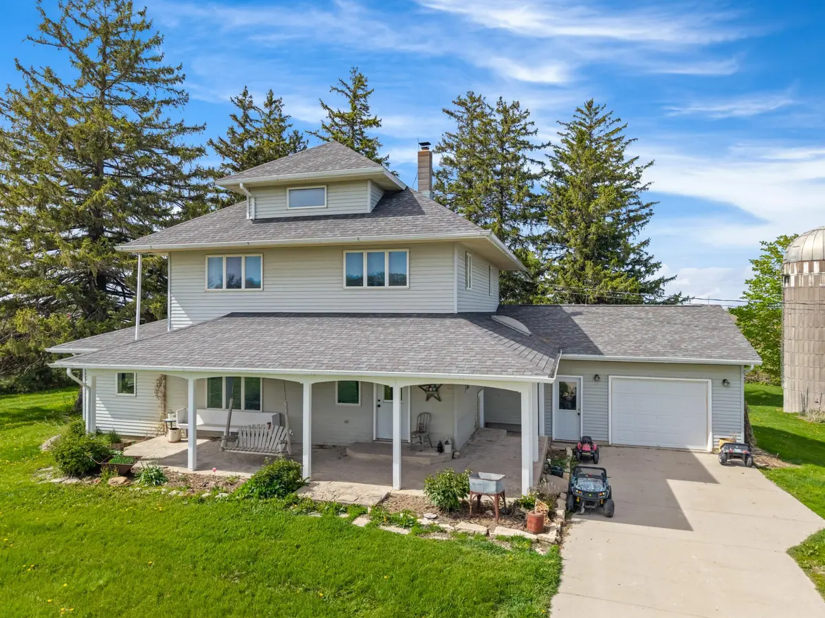 20908 Camp Winnebago RD, Caledonia, MN 55921