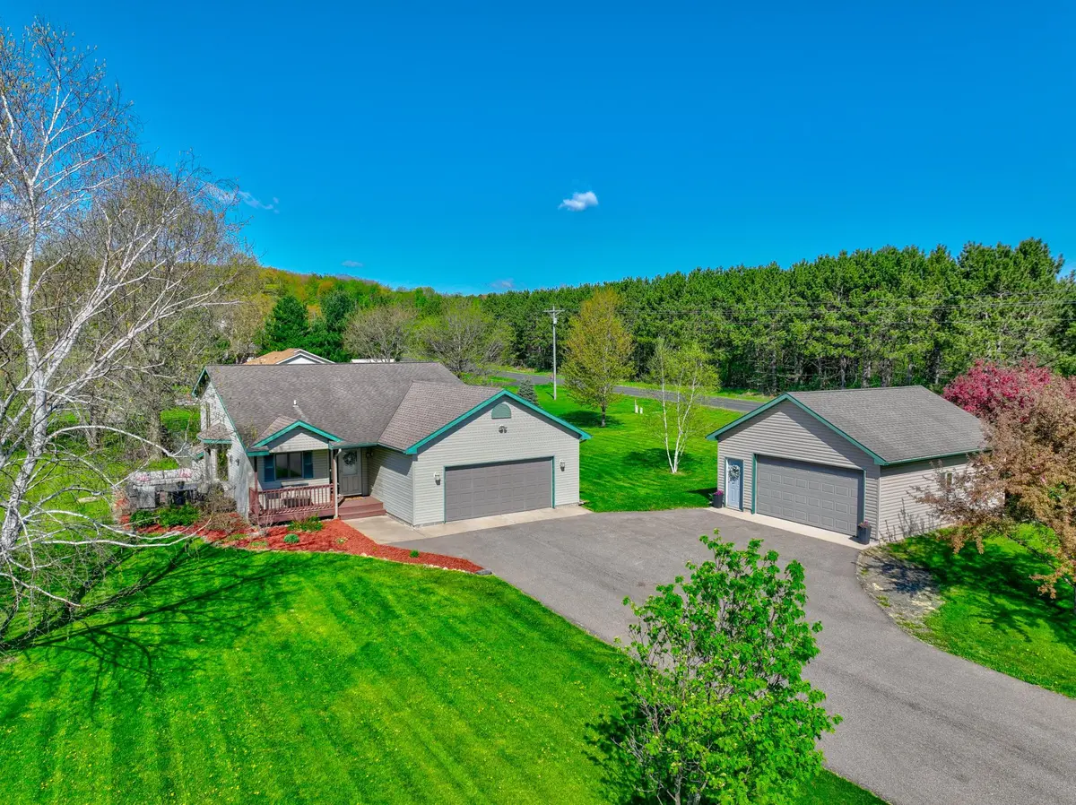 897 217th ST, Osceola, WI 54020
