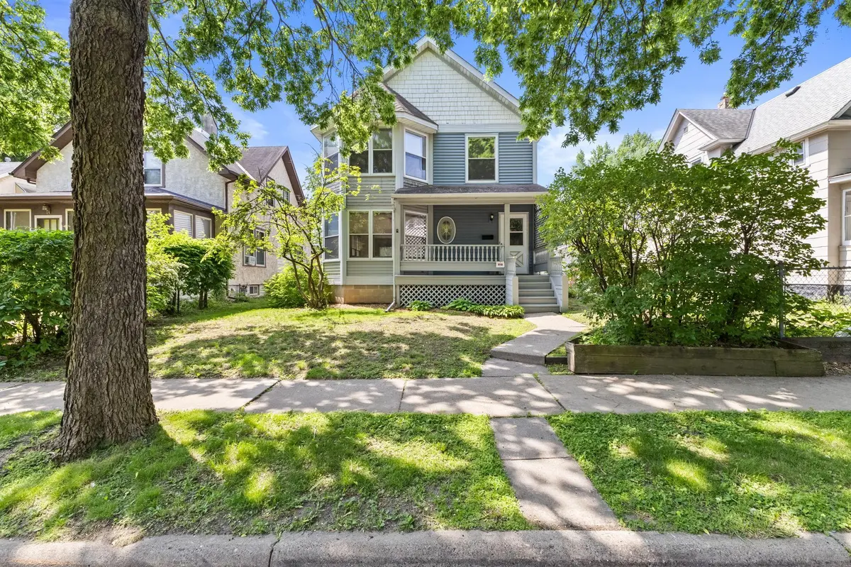 836 Minnehaha AVE W, Saint Paul, MN 55104
