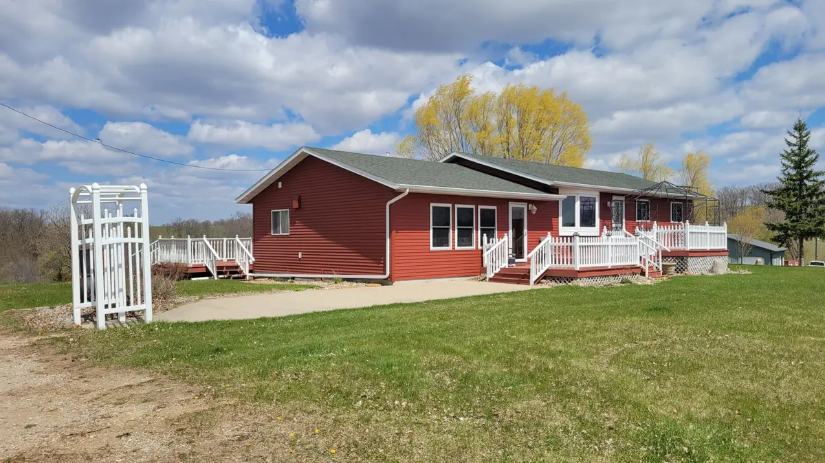 32475 Sawmill RD, Erhard, MN 56534
