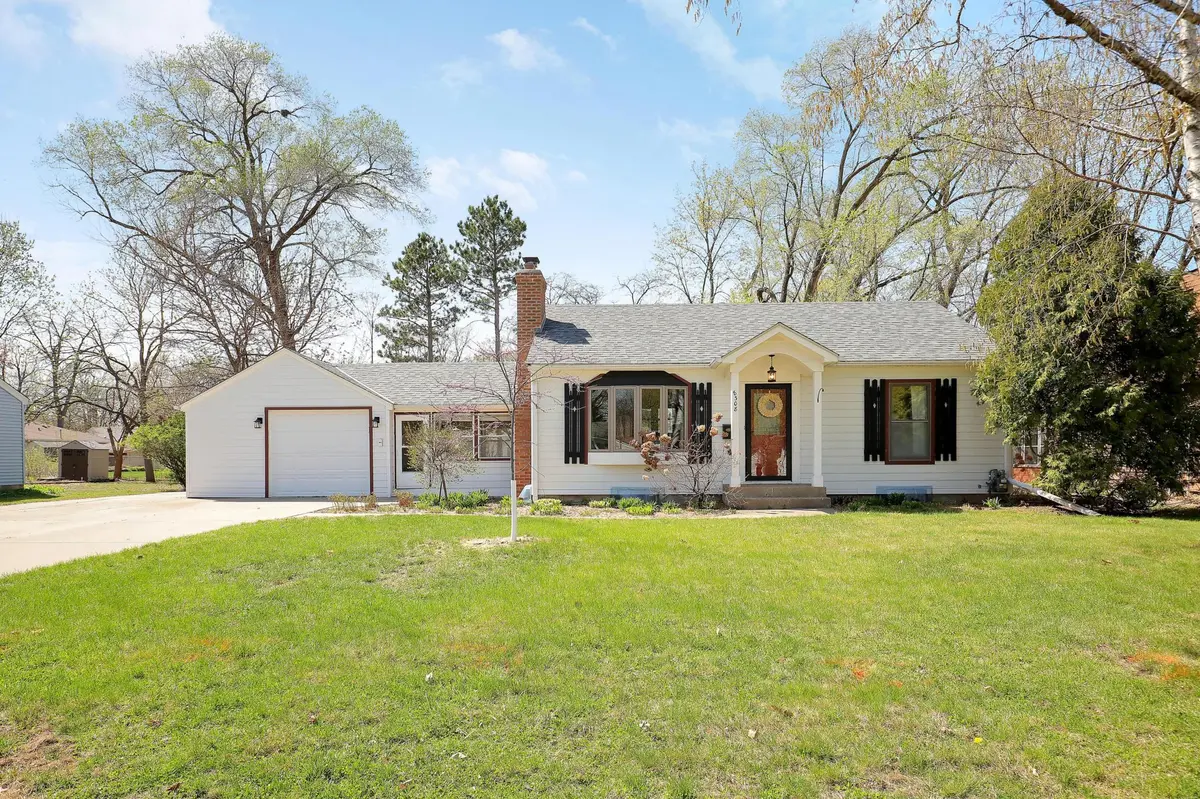 8308 Stevens AVE S, Bloomington, MN 55420