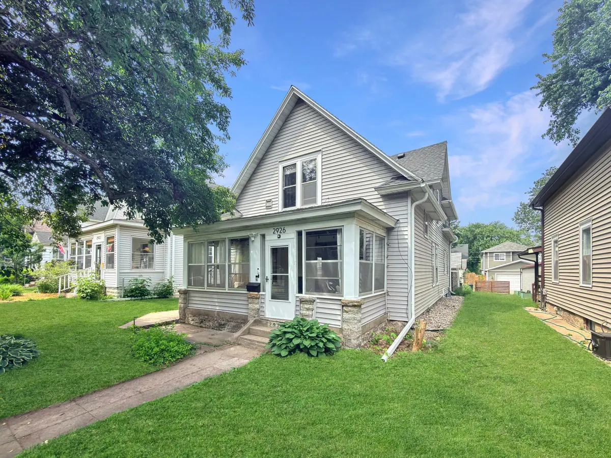2926 Polk ST NE, Minneapolis, MN 55418