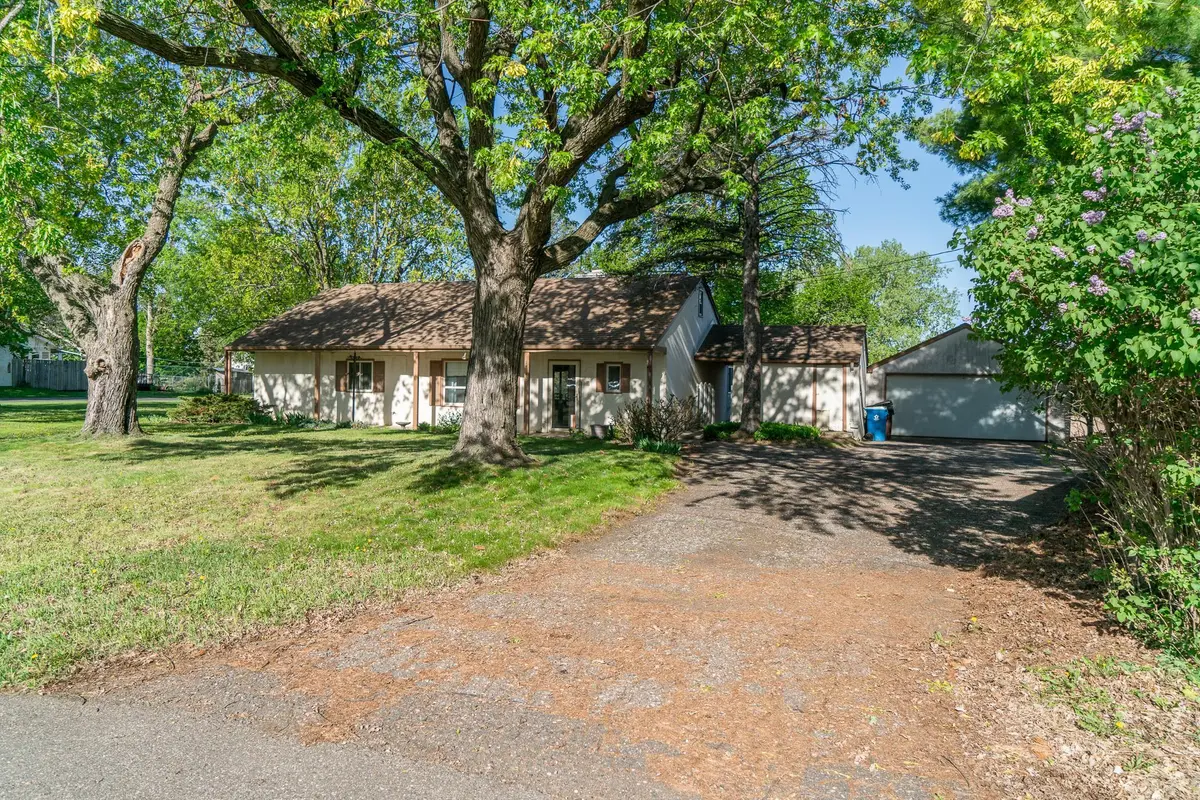 14840 Timberhill RD, Minnetonka, MN 55345