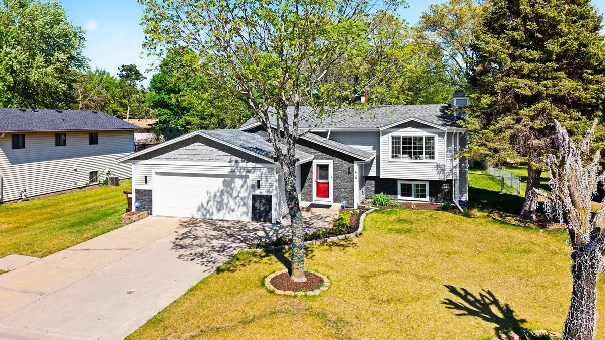 11610 Louisiana AVE N, Champlin, MN 55316