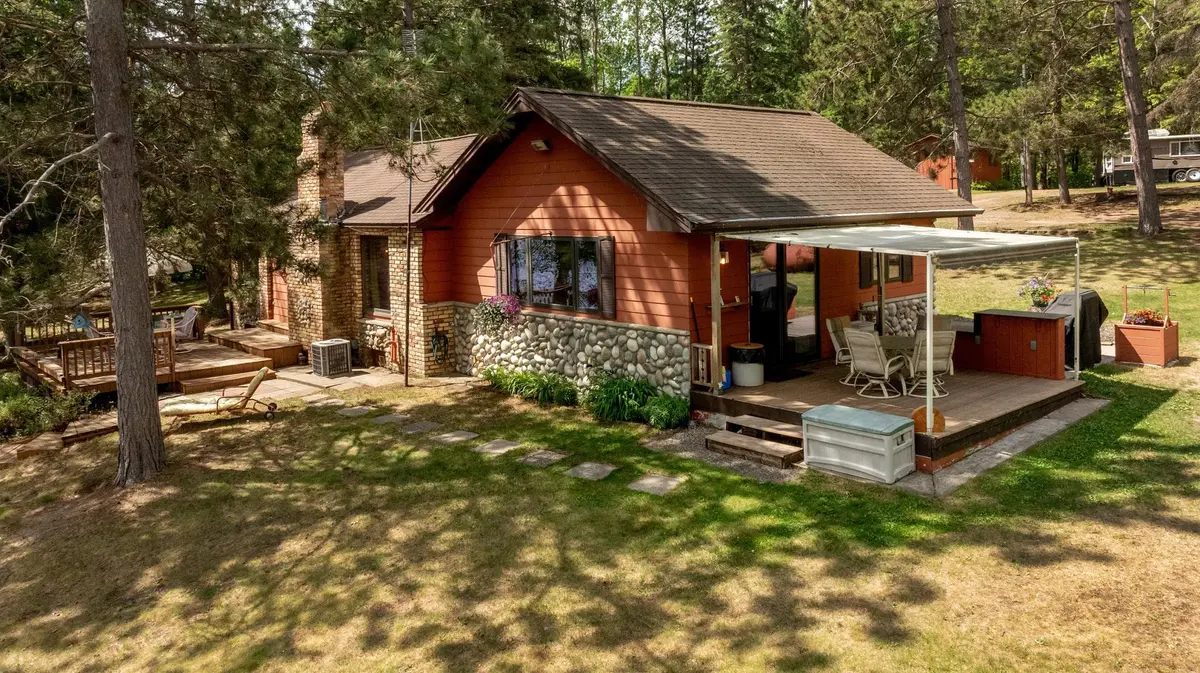 1076 Rainy Lake RD NW, Backus, MN 56435