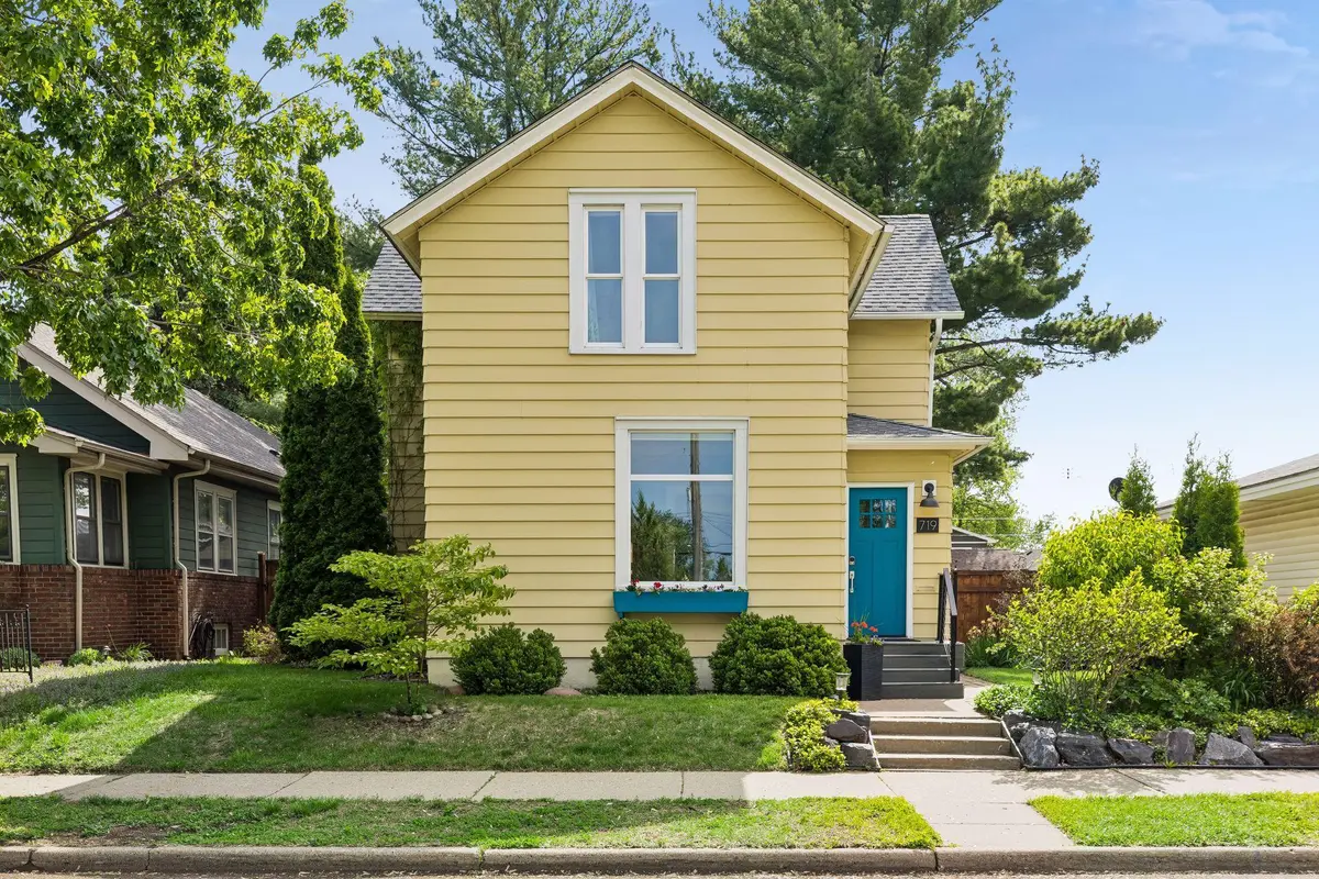 719 Quincy ST NE, Minneapolis, MN 55413