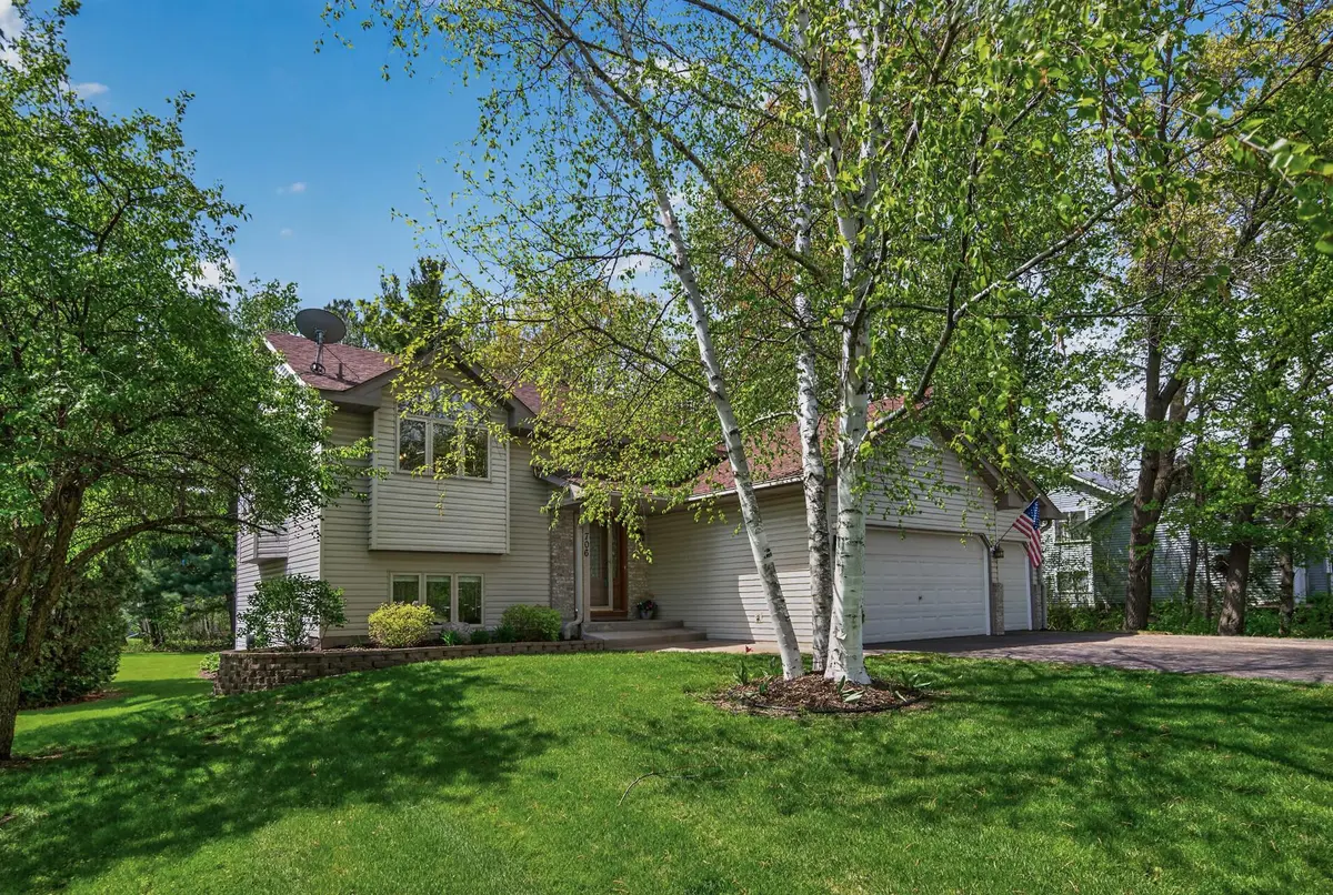 706 79th ST W, Lino Lakes, MN 55014