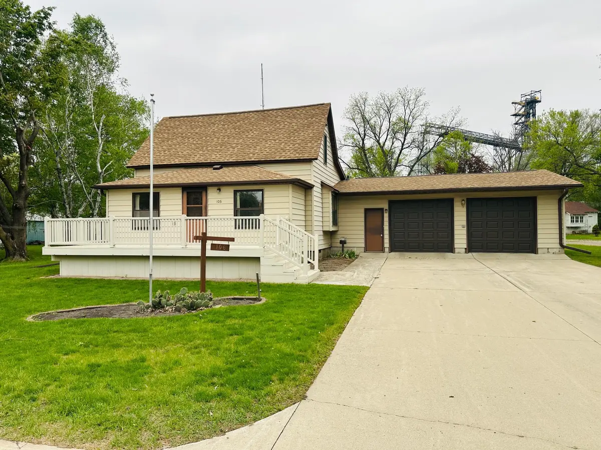 106 3rd AVE W, Raymond, MN 56282