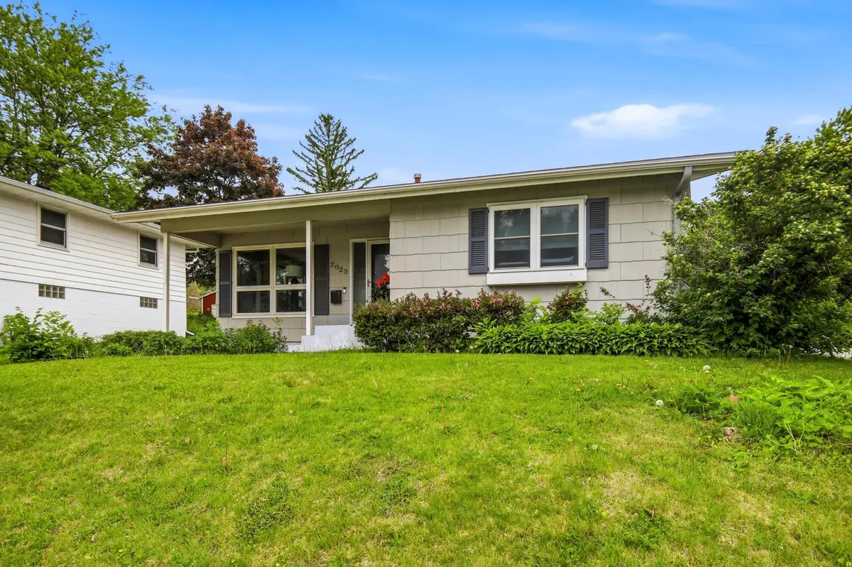 2029 Elton Hills DR NW, Rochester, MN 55901