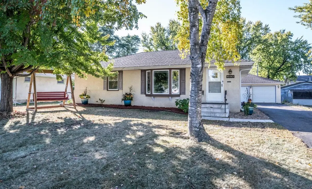 351 E 97 1/2 ST, Bloomington, MN 55420