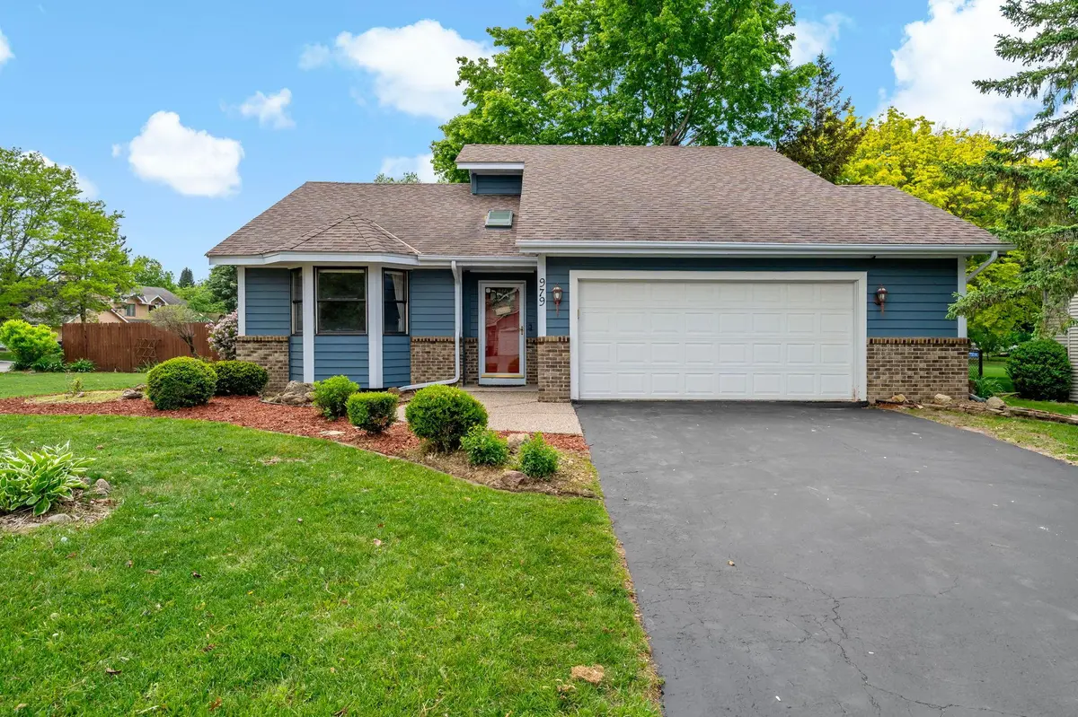 979 Pointe WAY, Eagan, MN 55123