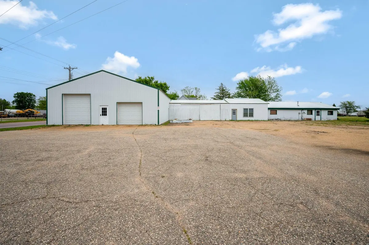 44 6th AVE SE, Winnebago, MN 56098