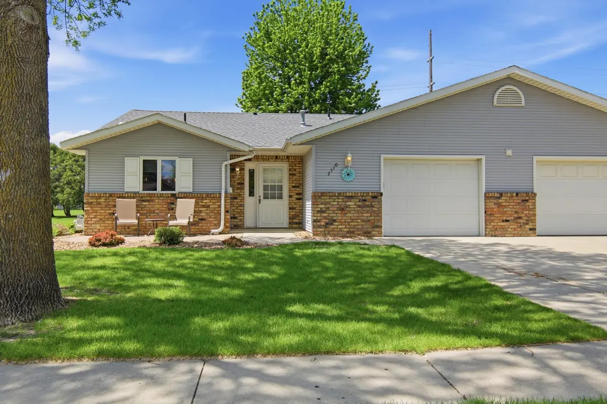 2510 9th ST SW, Willmar, MN 56201