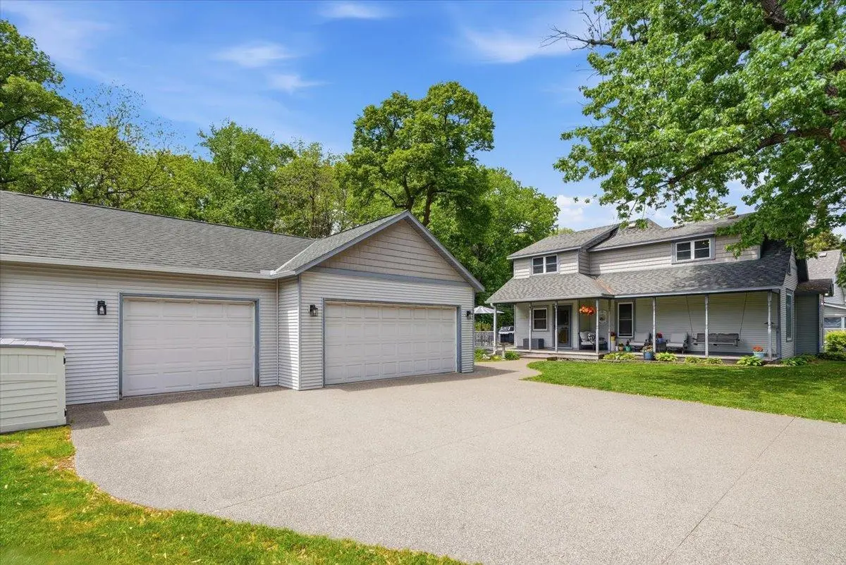 1663 Willis AVE, South Saint Paul, MN 55075