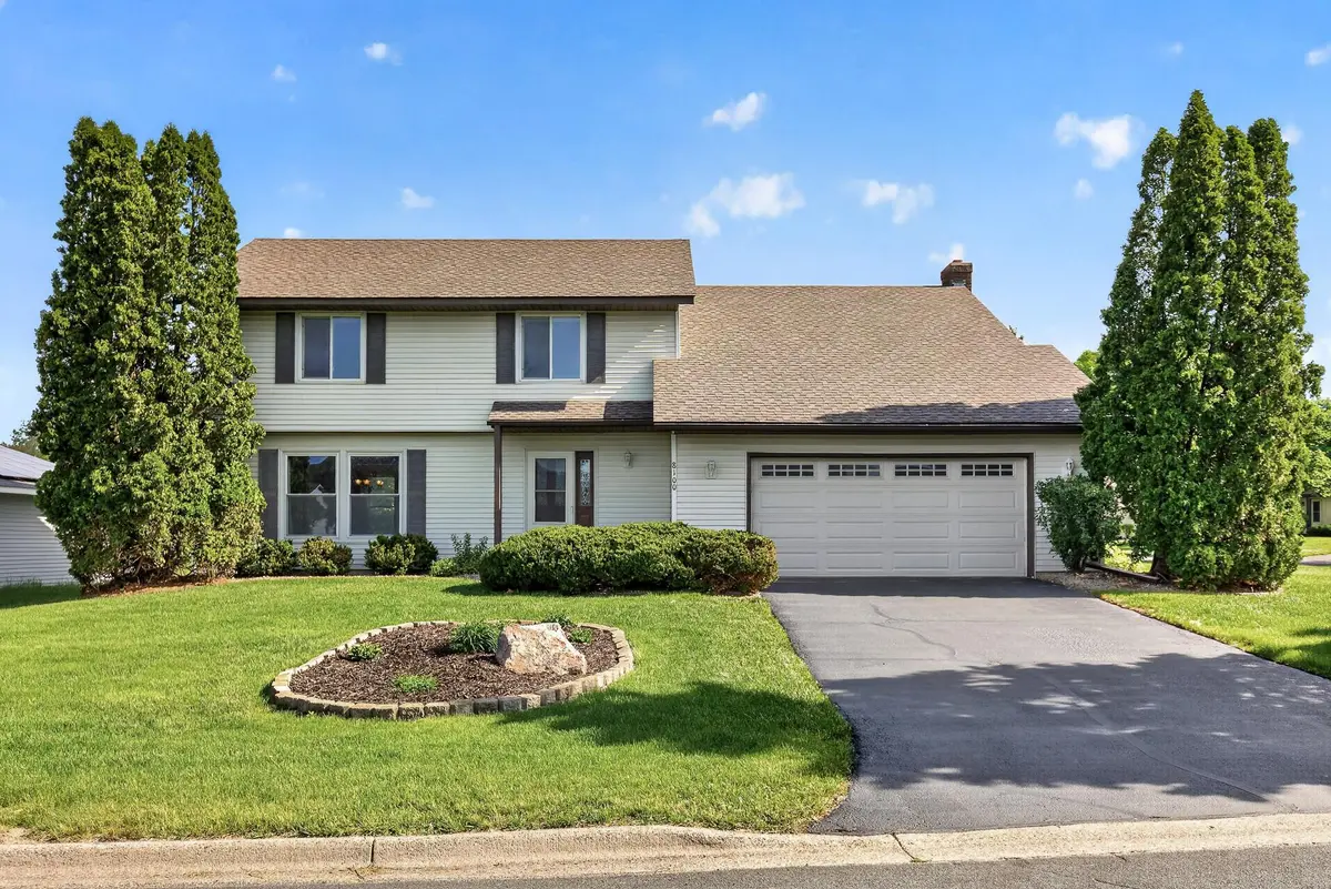 8100 W 102nd ST, Bloomington, MN 55438