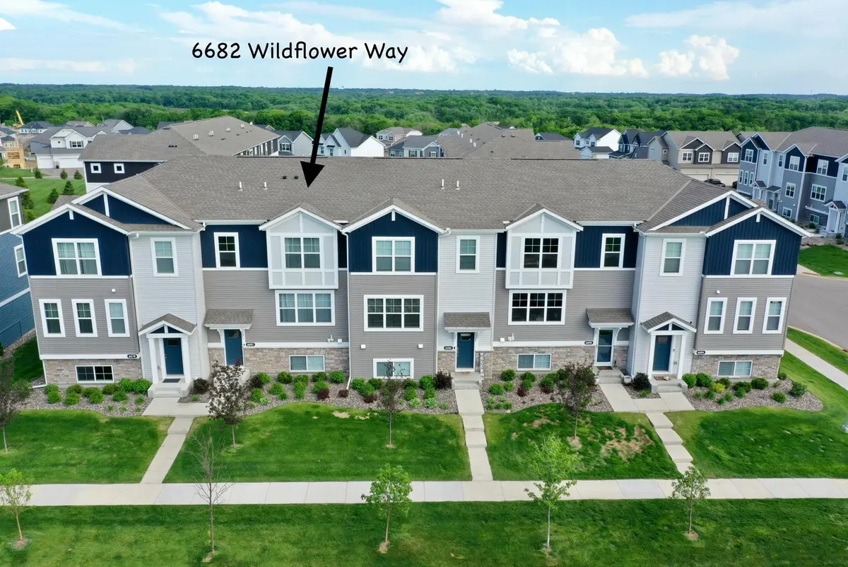 6682 Wildflower WAY, Minnetrista, MN 55331