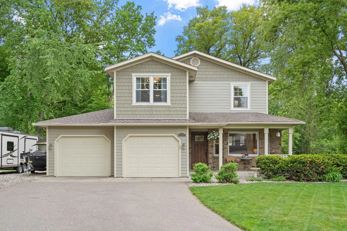 17149 Hayes AVE, Lakeville, MN 55044