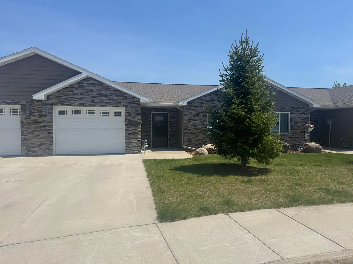 1615 30th ST NW #11, Bemidji, MN 56601