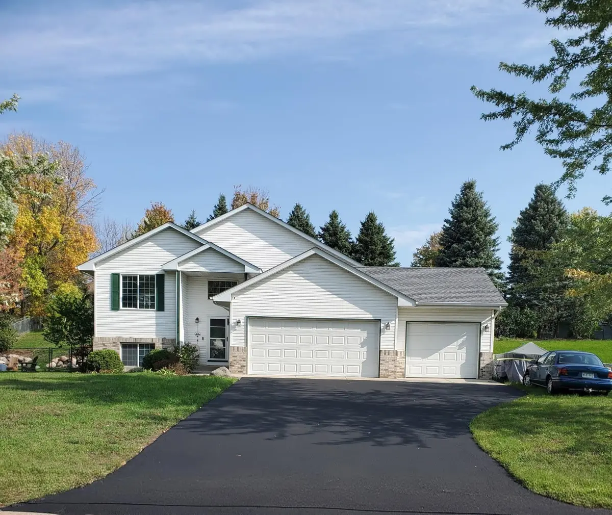 13310 297th ST, Lindstrom, MN 55045